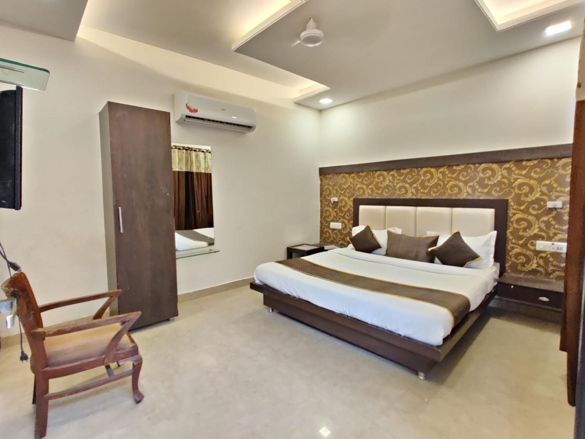 Hotel The Grandpark Амритсар Екстериор снимка